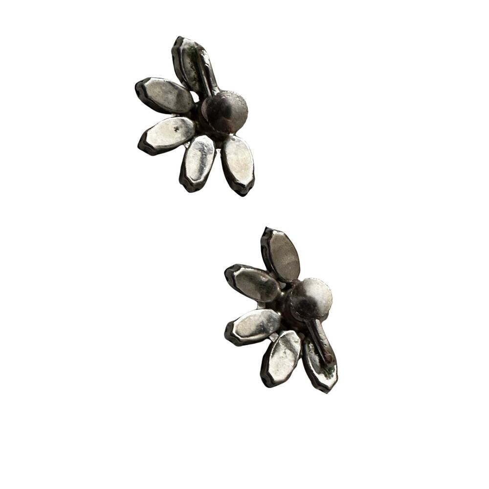 Vintage Clear and Black Rhinestone Screwback Earrings - Picture 3 of 6